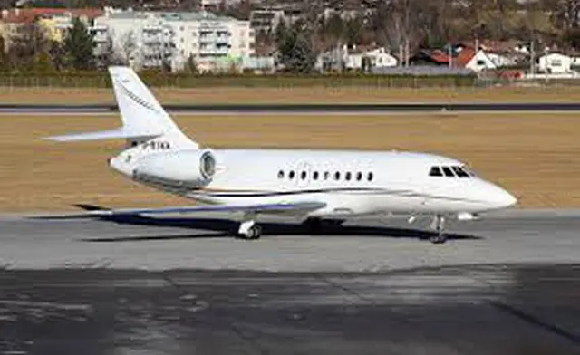Falcon 200EX