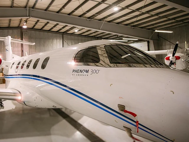 C-GNSB — photo