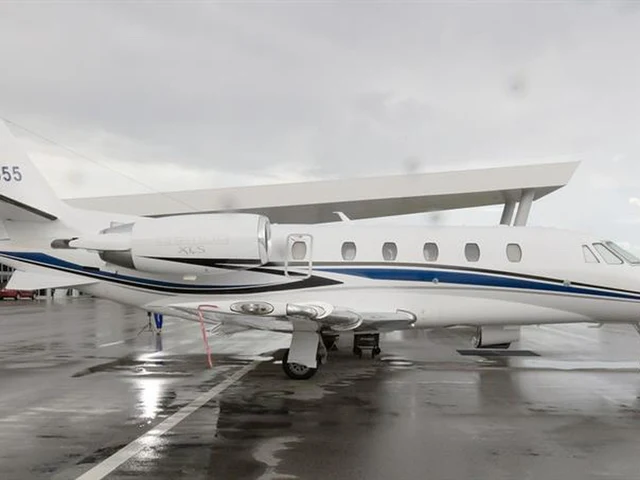 HI955 — photo