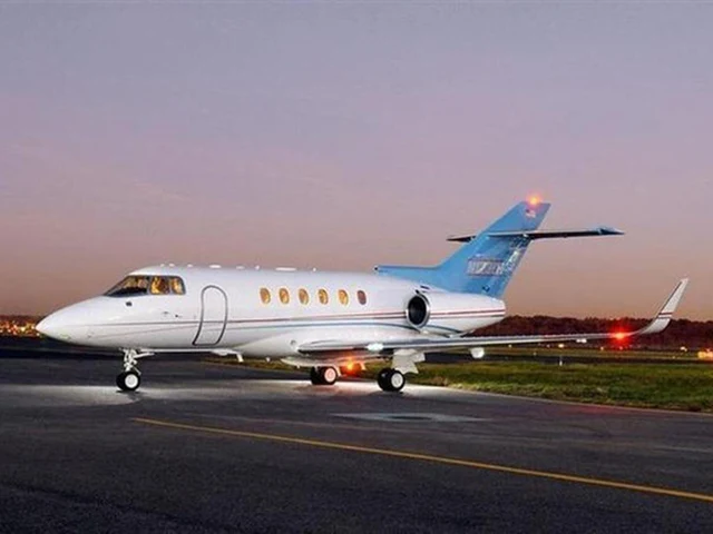 N128KH — photo