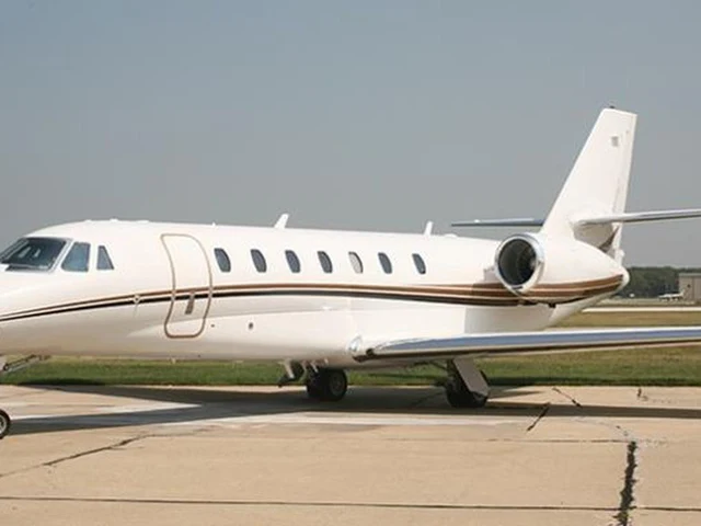 N138BG — photo
