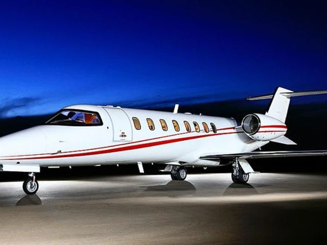 N146XL — photo