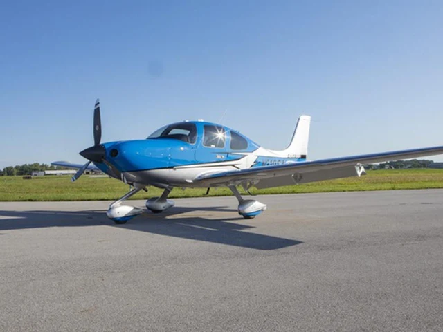 N310SA — photo