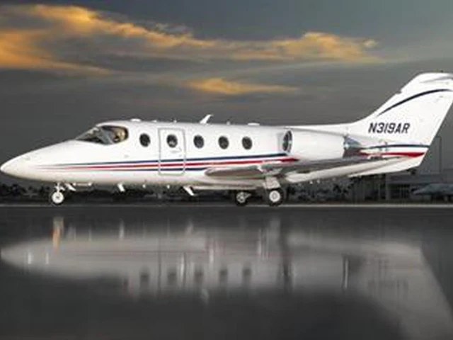 N319AR — photo