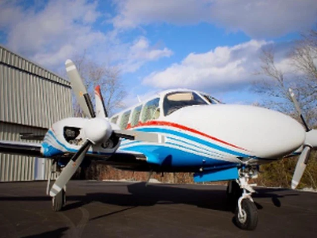 N35580 — photo