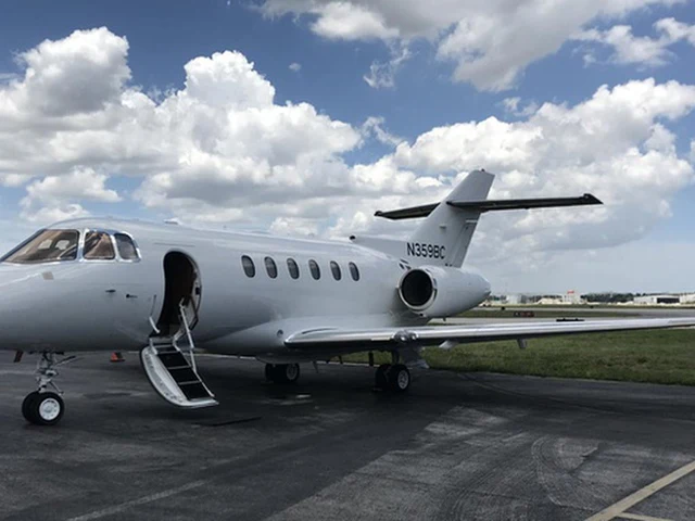 N359BC — photo