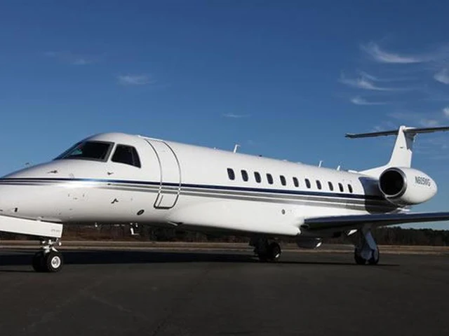 N605WG — photo