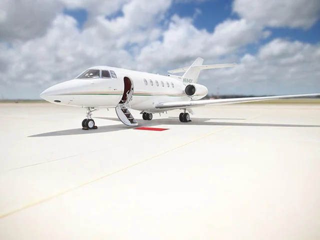 N684DK — photo