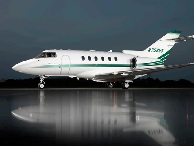 N752NS — photo