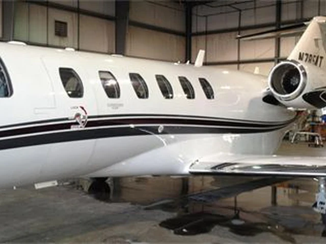 N785MT — photo