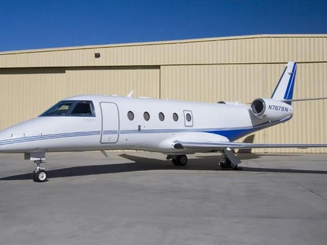 N787BN — photo
