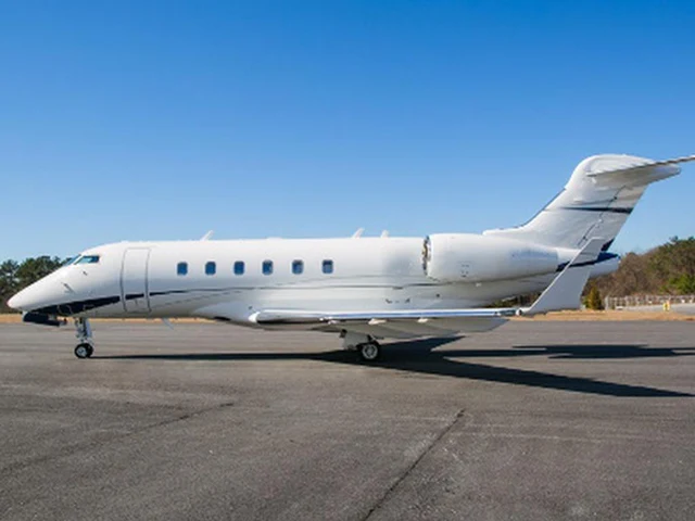N945AC — photo