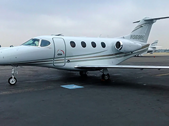 N969RE — photo