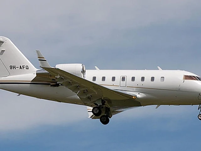 9H-AFQ — photo