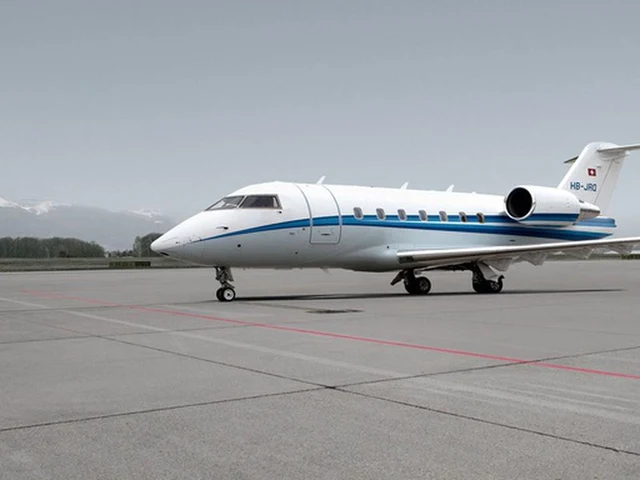HB-JRQ — photo