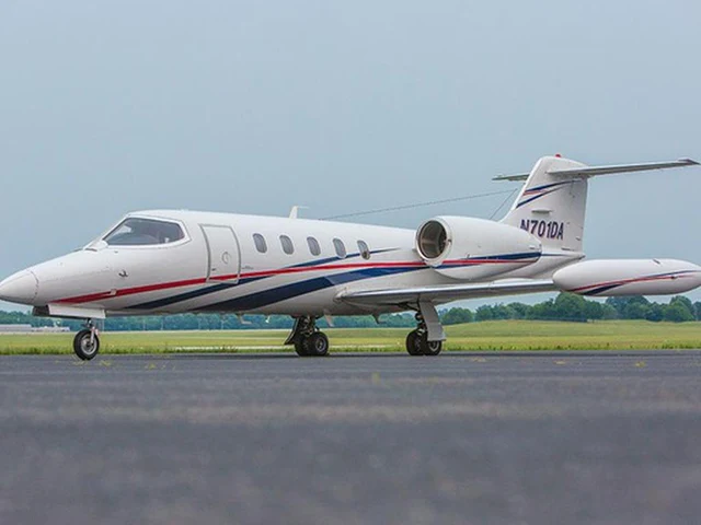 N701DA — photo