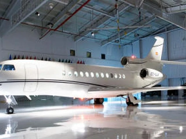 EC-LLV — photo