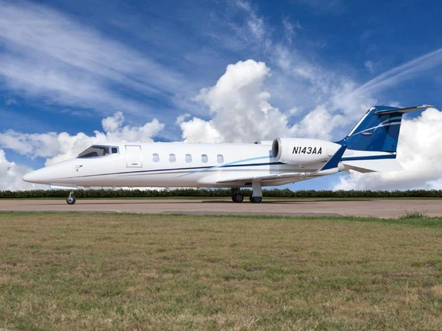 N759SH — photo