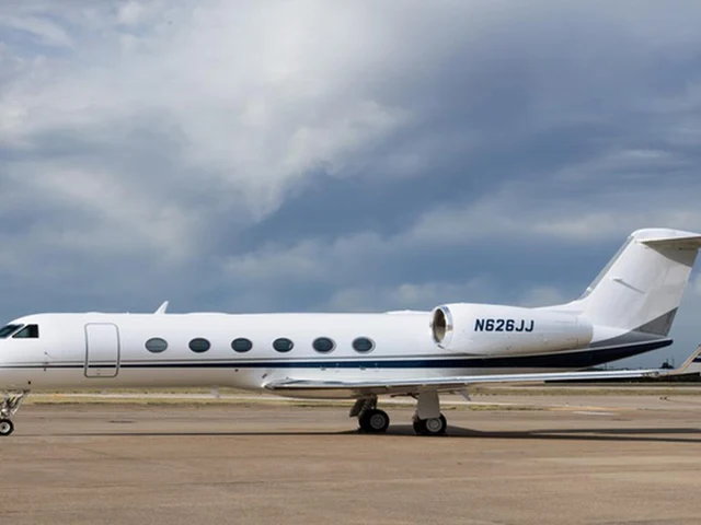 N626JJ — photo