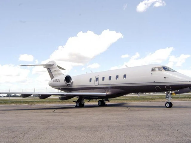 N197JS — photo
