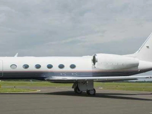 N930DC — photo