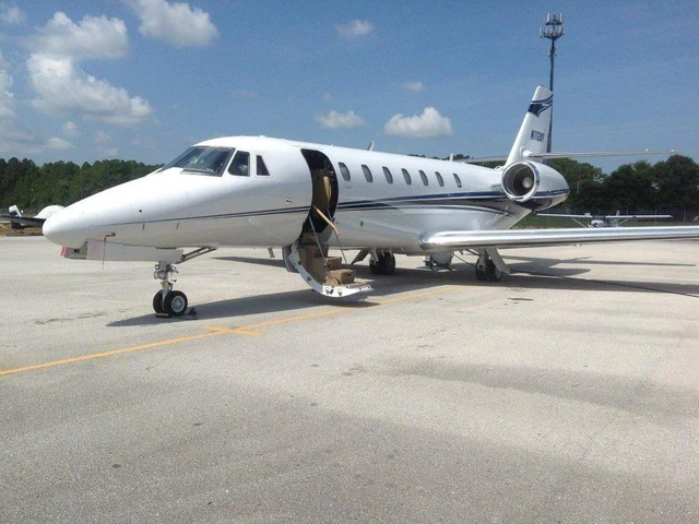 N112MV — photo