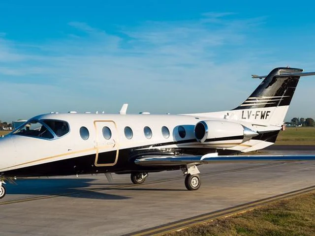LV-FWF — photo