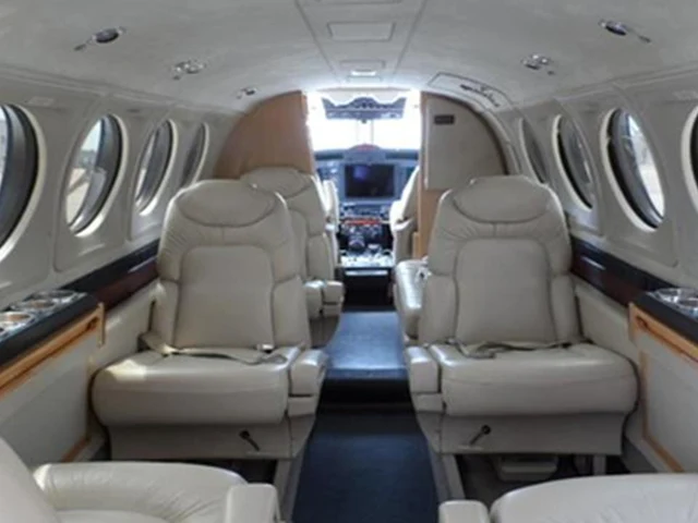 N727B — photo