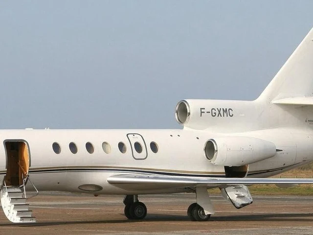 F-GXMC — photo