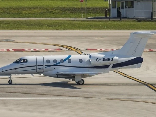 G-JMBO — photo