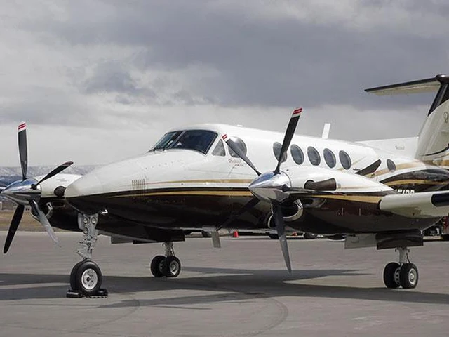 N151RR — photo
