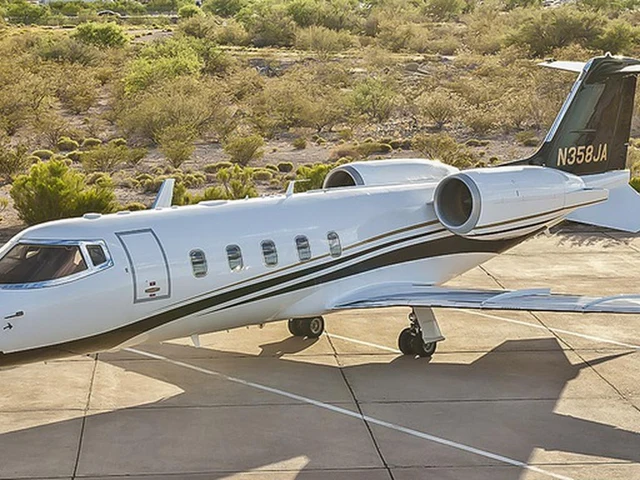 N358JA — photo