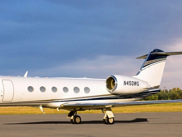 N450WG — photo