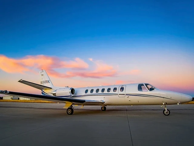 N560RK — photo