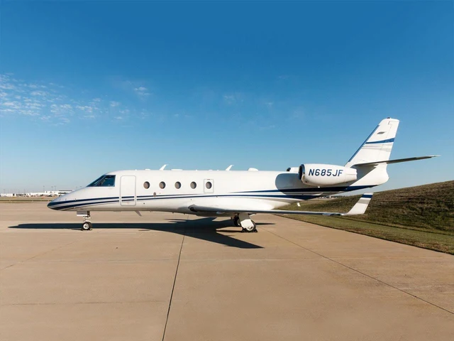 N685JF — photo
