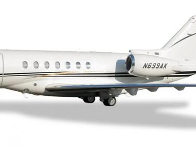 N699AK — photo