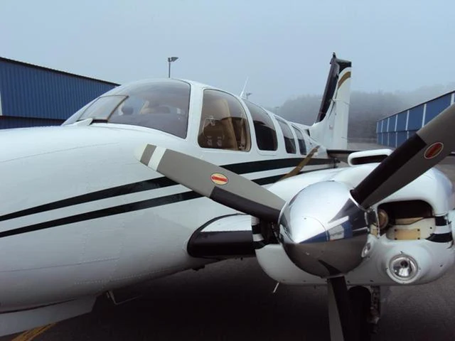 N823EF — photo
