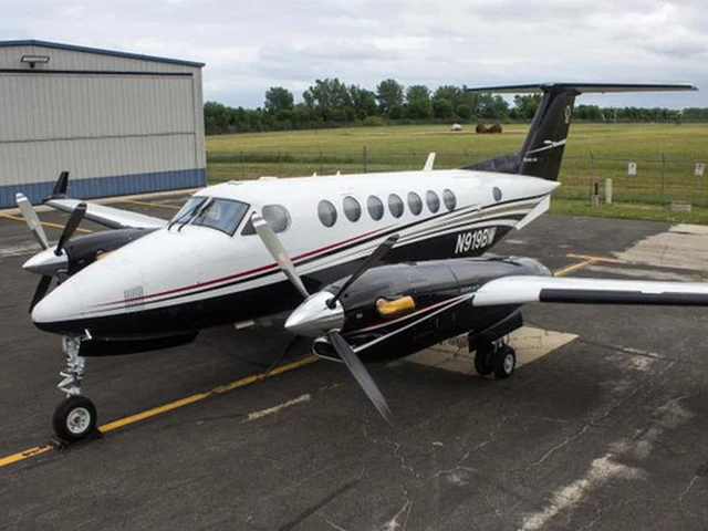 N919BW — photo