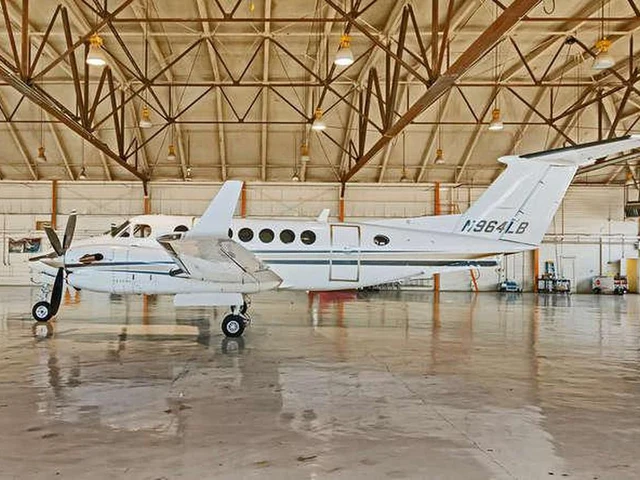 N964LB — photo