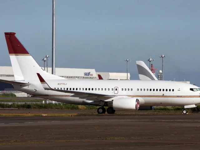 N977JG — photo