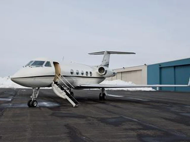 N982RK — photo