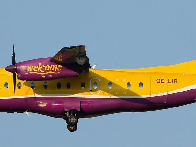 OE-LIR — photo