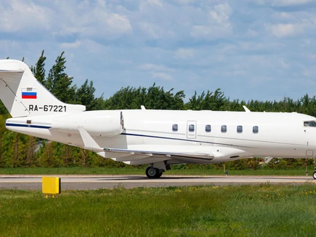 RA-67221 — photo