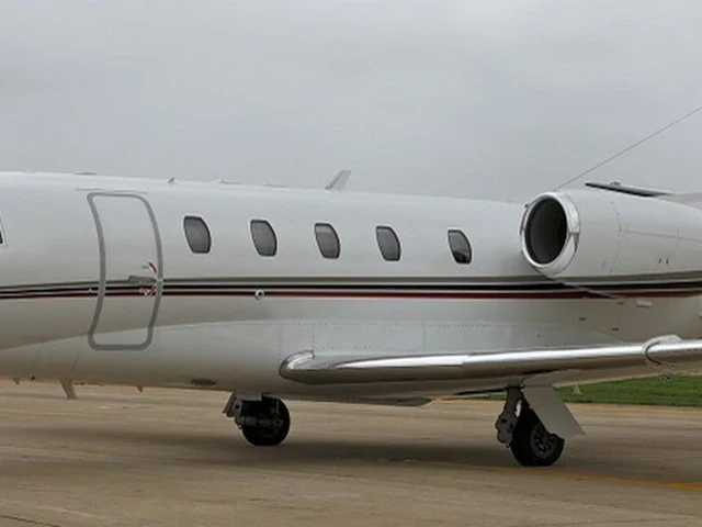 C-GXLI — photo