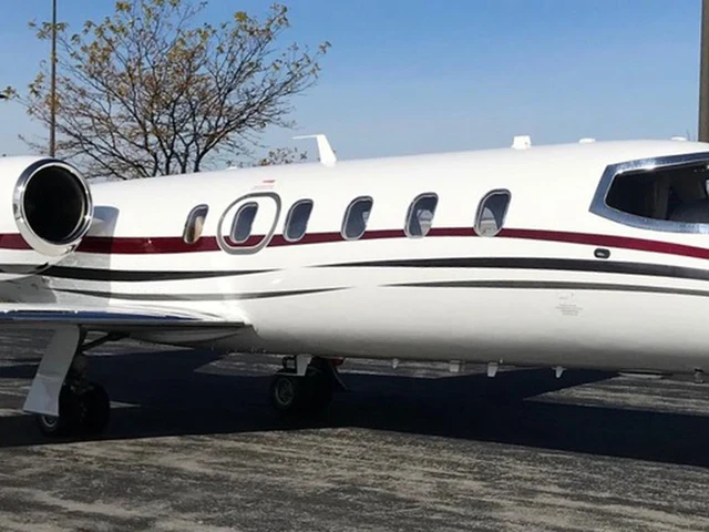 N103JL — photo