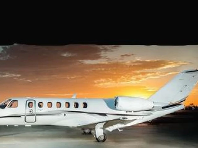 N393SG — photo