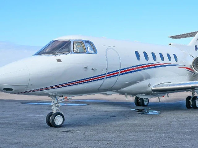 N63YM — photo
