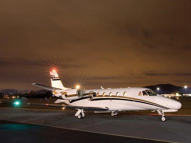 N855JS — photo