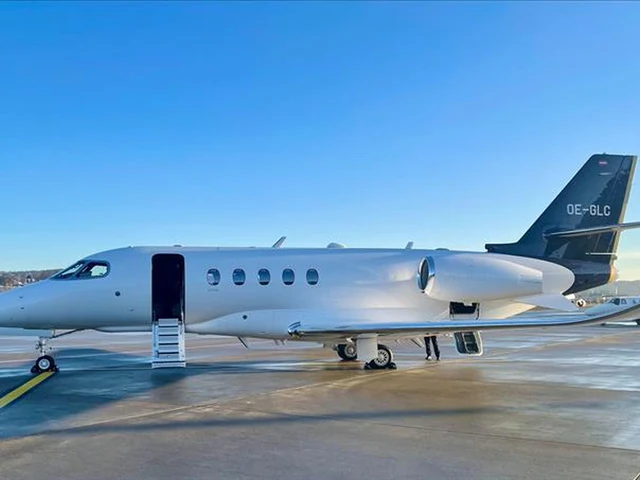 OE-GLC — photo