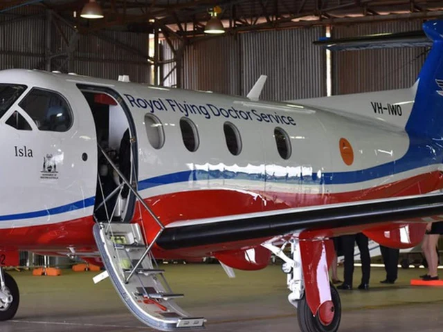 VH-IWO — photo